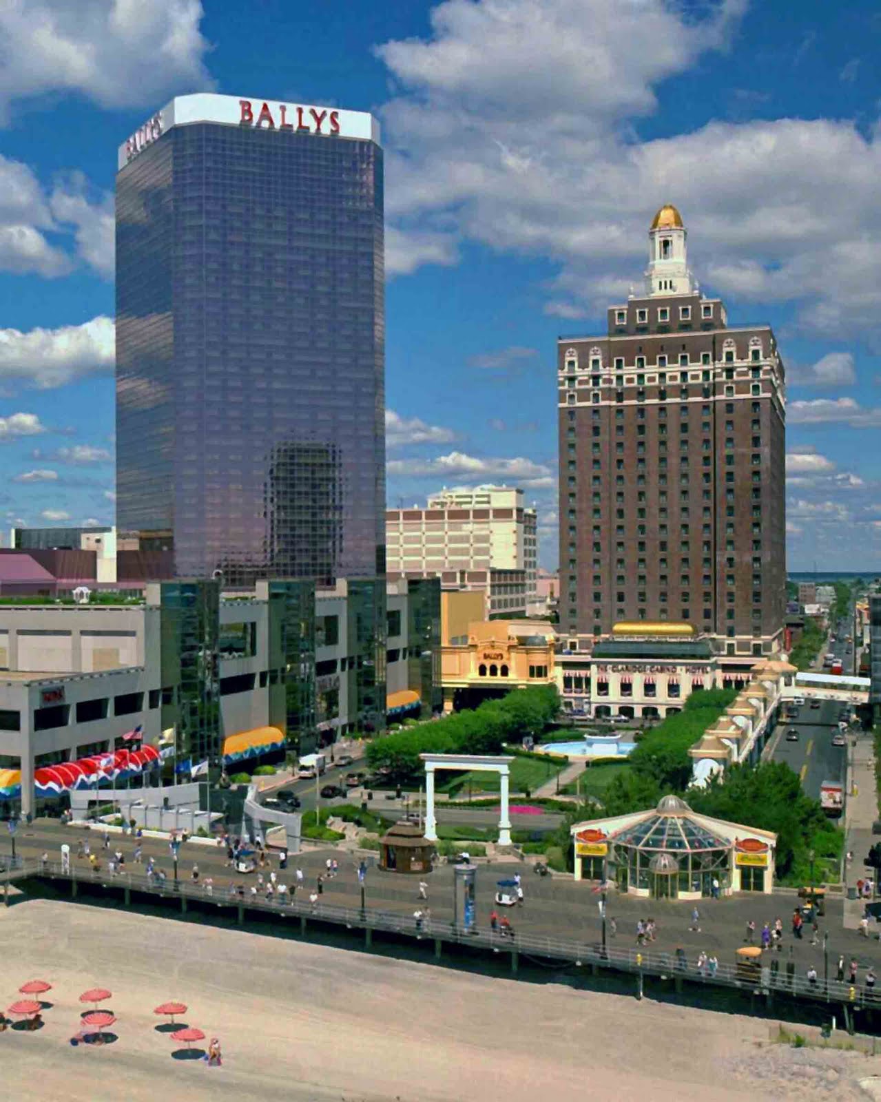 BALLY'S HAS A HEAT WAVE IN ATLANTIC CITY